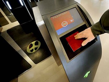 Система автоматического контроля паспортов введена в аэропорту Франкфурта